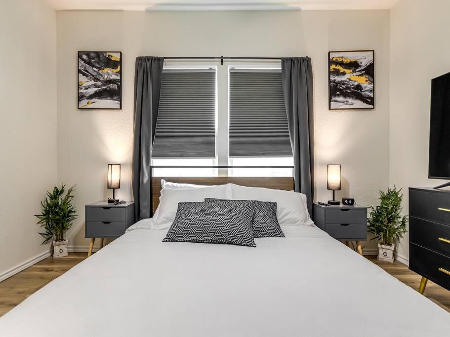 Stylish & Serene Modern Retreat Bartlesville Zewnętrze zdjęcie